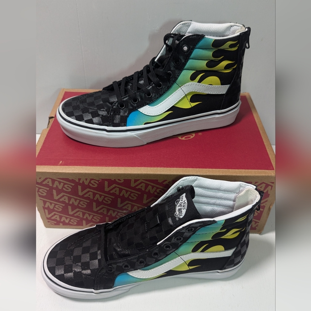 Vans SK8-Hi Black High Top Rear Zip Glow Flame Sneakers Juniors Size 5.5